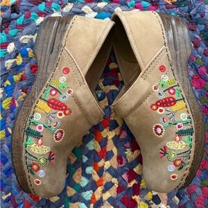 Embroidered Dansko Clog